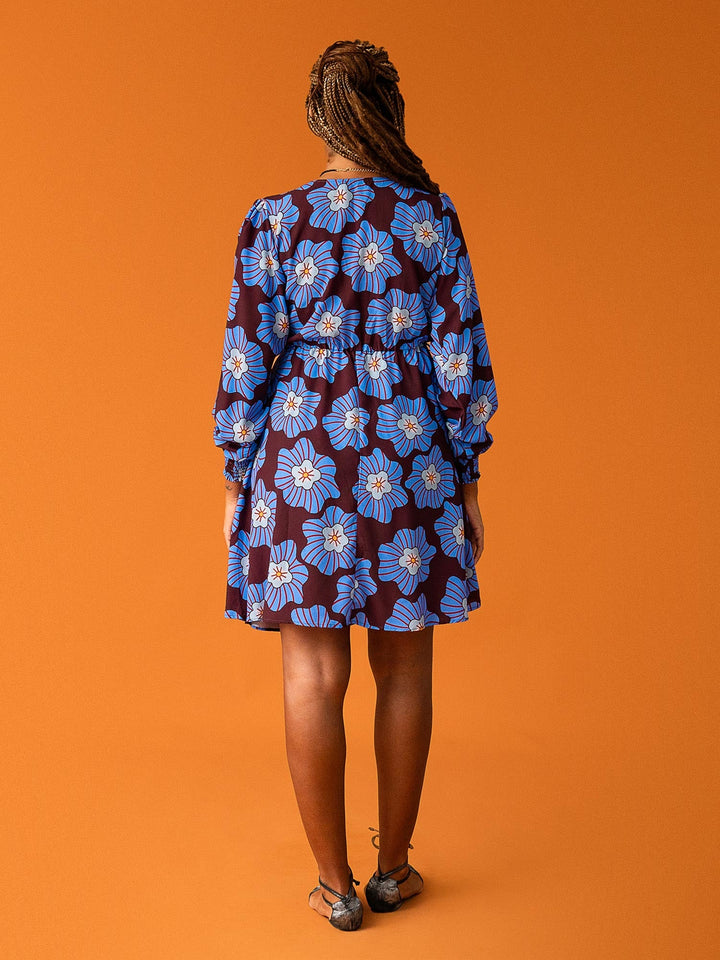 VESTIDO CRUZADO CURTO